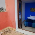 Rey De Flats - Macarena Daire